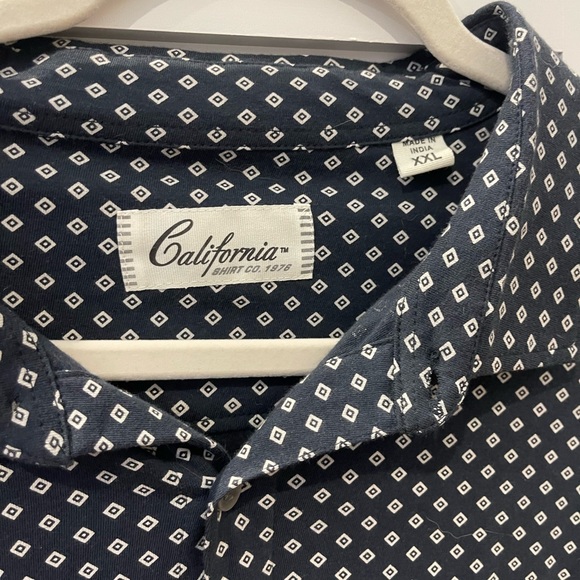 New button down - Picture 3 of 4